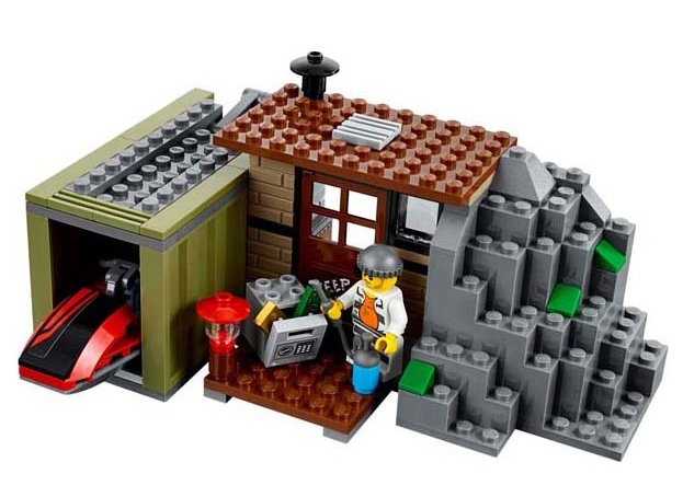 Mô Hình LEGO City Police - Tội Phạm Biển 60131 (244 Mảnh Ghép)
