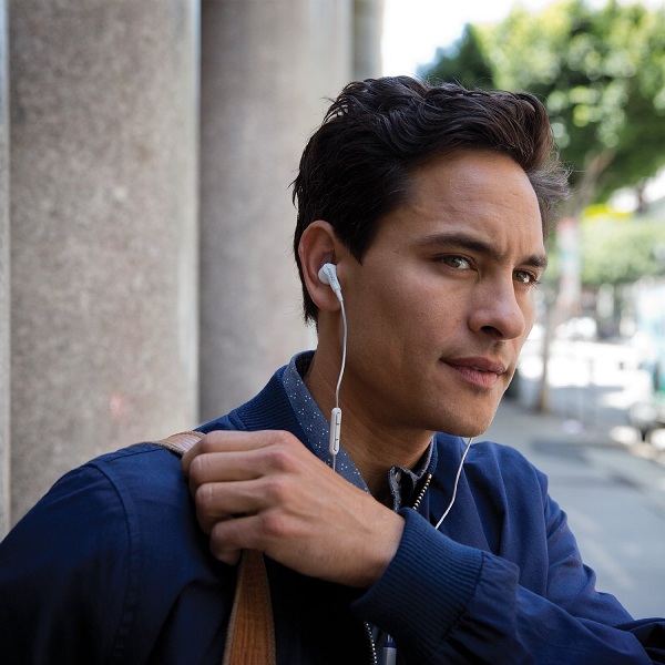 Tai Nghe Bose SoundTrue In-ear For Apple
