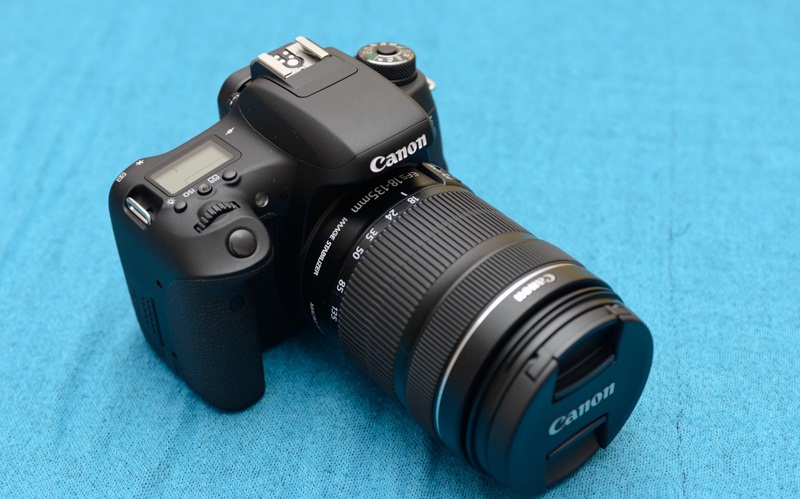Canon EOS 760D + 18 -135mm STM